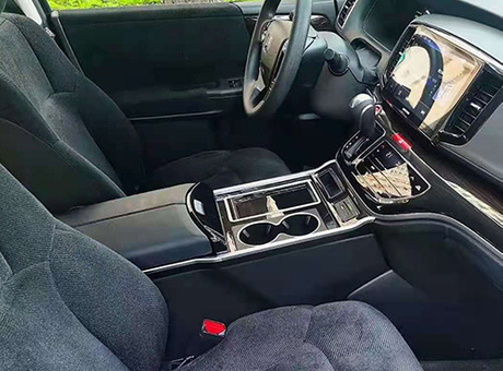 Water-based leather Armrest Box